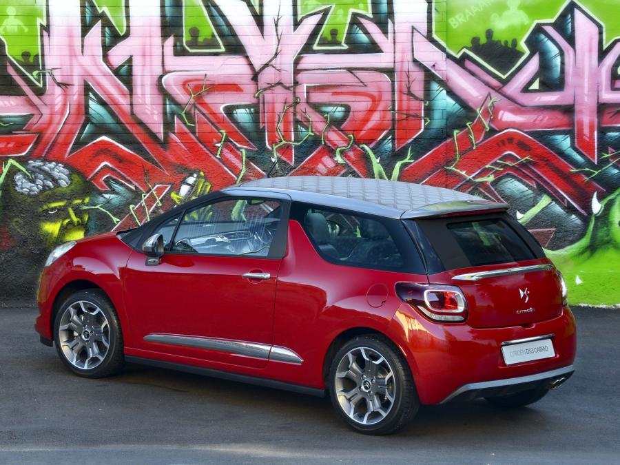  Citroen DS3 Cabrio 2013 года  (ZA) (фото 7 из 16)